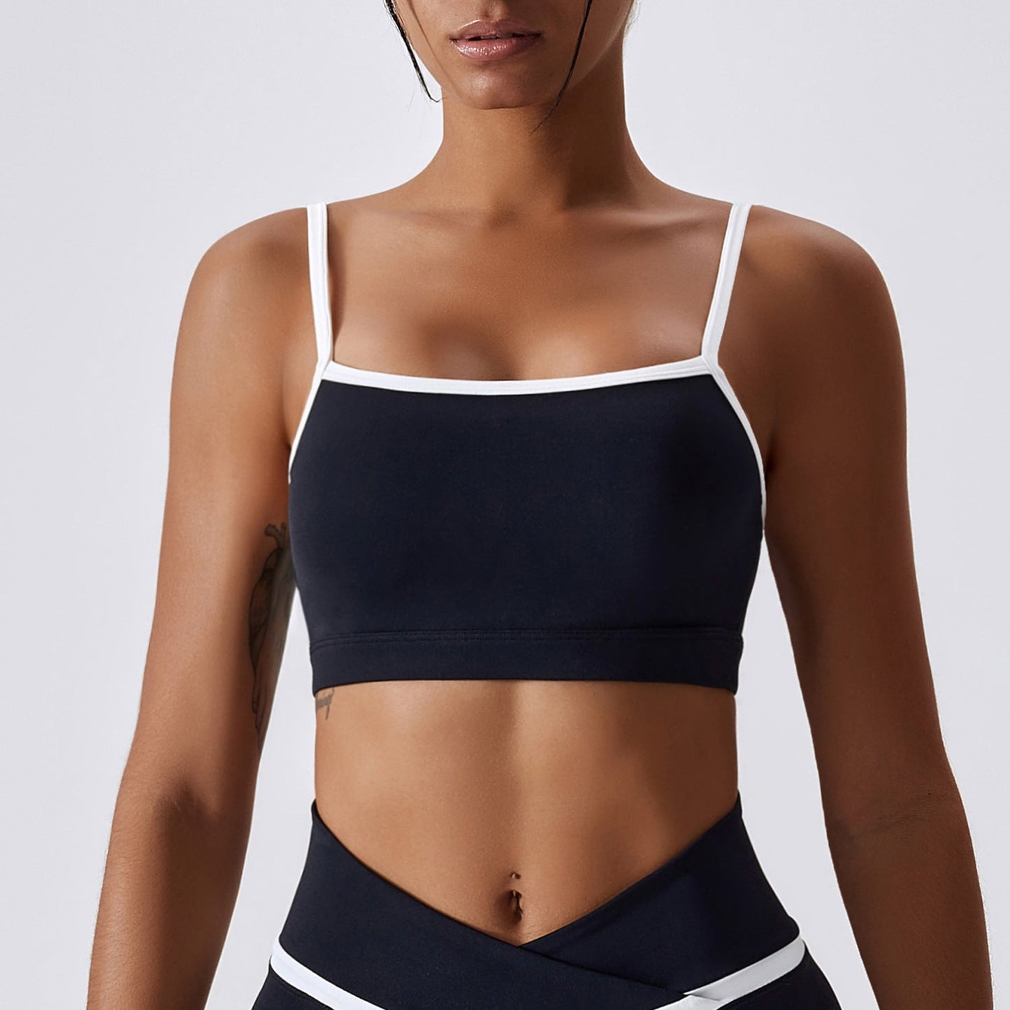Top Evoke Preto